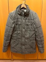 Manguun Winterjacke olivgrün Gr.36 Jacke Bayern - Bad Feilnbach Vorschau