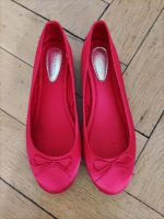 Ballerinas rot Gr. 37 NEU Satin festliche Schuhe Ballerina Berlin - Pankow Vorschau