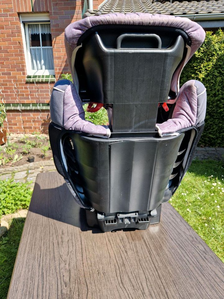Storchenmühle Solar Kindersitz 15 - 36 kg Sitz Auto in Großräschen