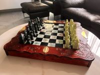 Wunderschönes Schachspiel Chinesisch Jade Figuren Schach 46x46cm Hessen - Wiesbaden Vorschau