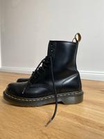 Dr. Martens— kaum getragen, fast wie neu Berlin - Tempelhof Vorschau