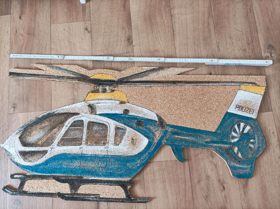 Pinnwand in Form eines Hubschraubers UNIKAT in Schlettau