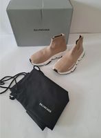 Balenciaga Damenschuhe speed trainer beige Nordrhein-Westfalen - Wassenberg Vorschau