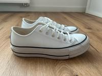 Converse Chuck Taylor All Star Lift OX Damenschuh weiß Gr. 36 Niedersachsen - Damme Vorschau