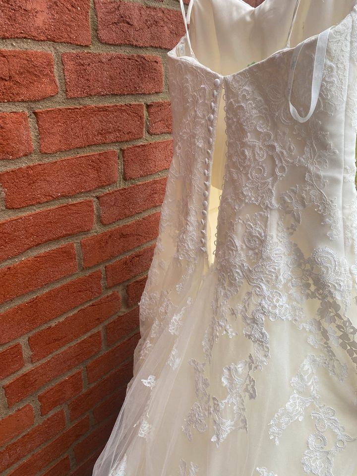 Brautkleid Ivory 36/38 in Egestorf