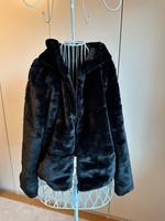 Kunstfell Jacke Damen, Only, Größe M Bayern - Münsing Vorschau