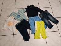 Paket Kleidung 74 80 Junge Hose Jeans  T-Shirts Pullover Nordrhein-Westfalen - Erwitte Vorschau