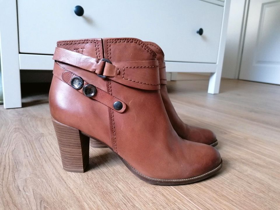 neuw Venturini Stiefelette, Ankle Boots, braun, Gr 41 in Lenningen