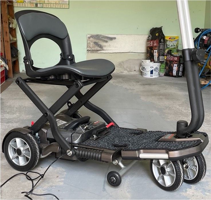 NEU Drive Medical Scooter Elektro Gehilfe Rollstuhl in Gera