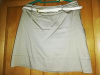 Kurzer Rock beige Gr 42 mit Gürtel Nordrhein-Westfalen - Büren Vorschau