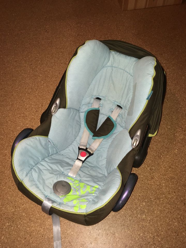 Maxi Cosi Babyschale Autositz in Rostock