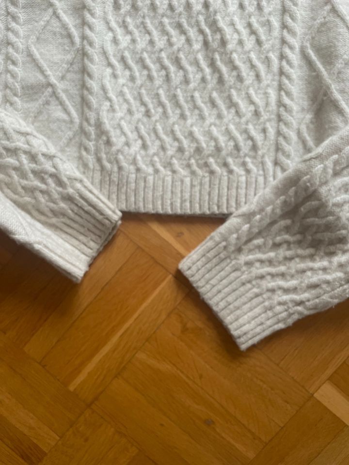 Strickpullover von H&M in Bad Arolsen