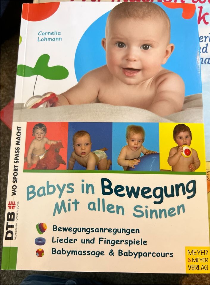 Buch Baby in Bewegung in Schortens