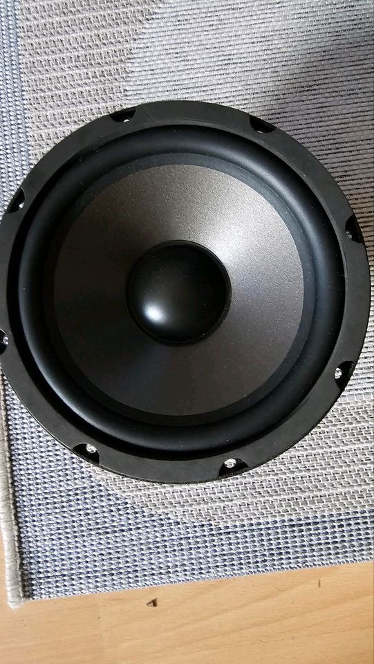 Mivoc AW 2000 Subwoofer in Springe