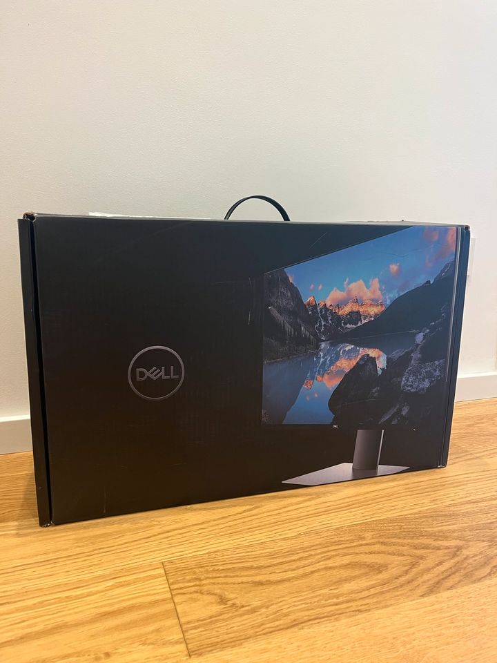 Dell Monitor UltraSharp U2419H 23,8 Zoll in München