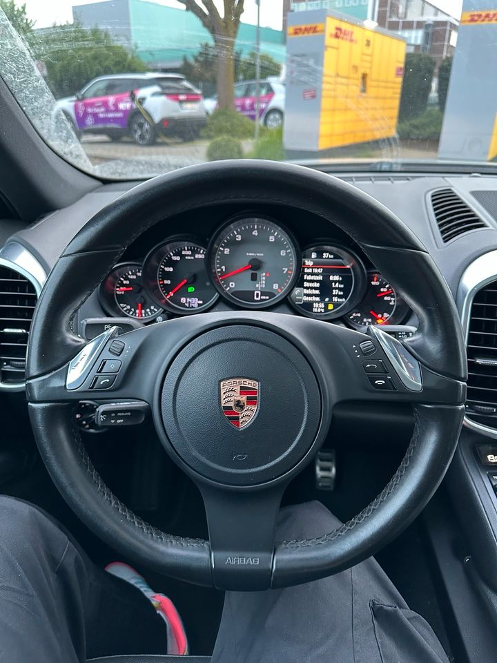 Porsche Cayenne S GTS Design V8 - Klappen in Mönchengladbach