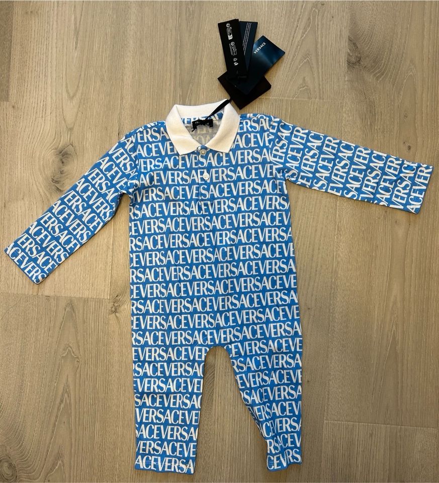 Original Versace Baby Bodysuit Kinder Overall Pyjama in Maintal