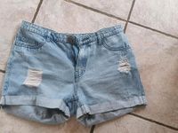 JDY shorts gr. M 38 29 Jeans kurze Hose destroyed Look short Rheinland-Pfalz - Winnweiler Vorschau