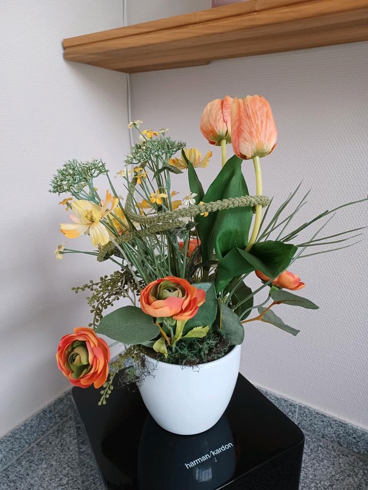 Künstlicher Blumenstrauß Topf in Rastatt