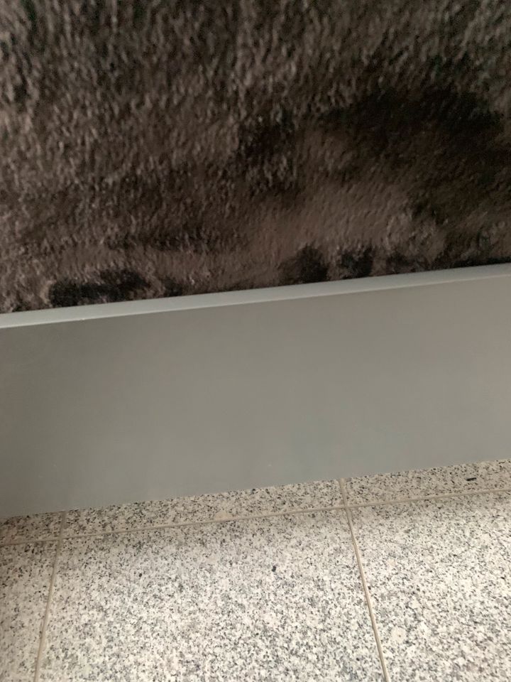 Interlübke Bett 90 x 200 cm grau top gepflegt in Erkelenz