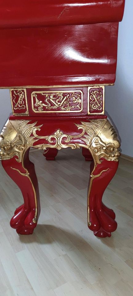 Chinesischer Altartisch Konsolentisch Sideboard in Springe