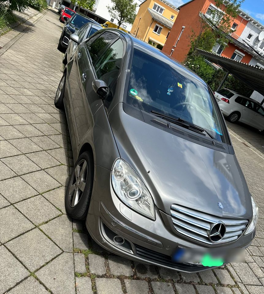 Mercedes B Klasse 200 benzin in Bietigheim-Bissingen