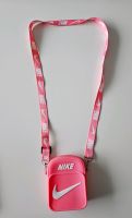 Schöne Nike Kinder Umhängetasche Tasche Bag Pink Mädchen Nordrhein-Westfalen - Neuss Vorschau