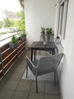 Outdoor/Garten/Balkon/Terrassen Möbel. 1 Tisch + 2 Stühle Bayern - Waldsassen Vorschau