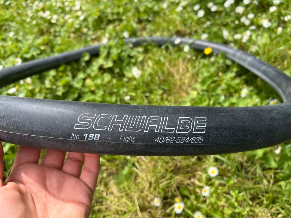 Schwalbe Fahrradschlauch 19b & 2x 19a Fahrradschläuche in Gießen