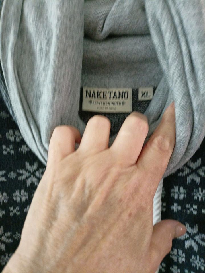 Naketano Pullover XL Damen in Mettmann