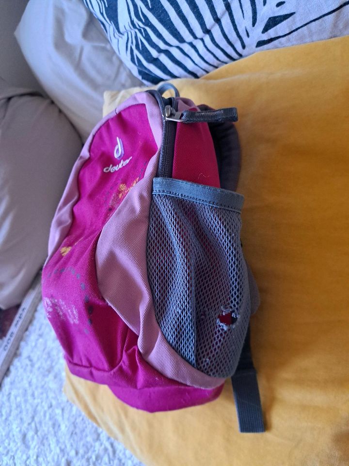 Kinderrucksack Deuter Pink gebraucht in Lübeck