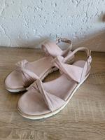 Marco Tozzi Sandalen 40 rose Nordrhein-Westfalen - Enger Vorschau