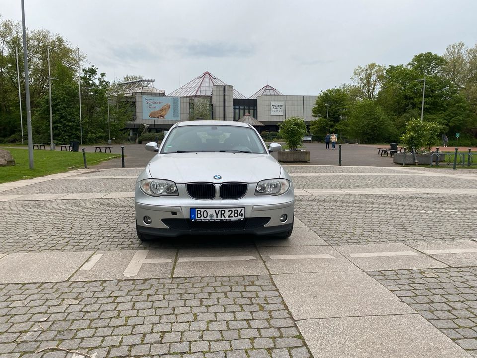 Autos BMW 1er in Essen
