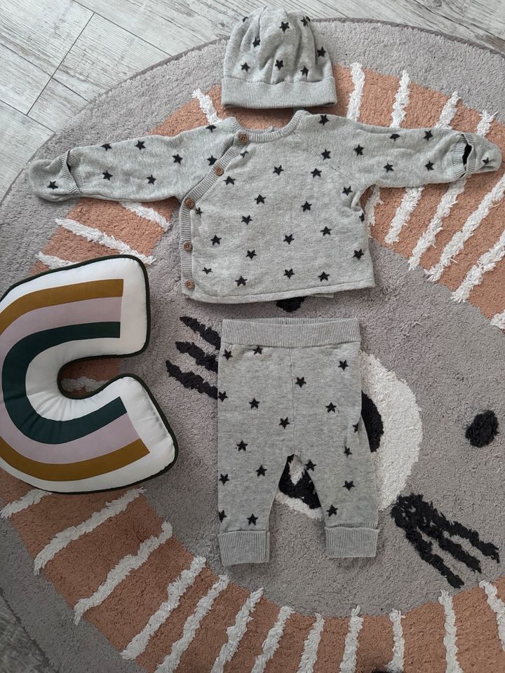 Vertbaudet Baby Set Hose Pullover mit Sternen *wie neu* Größe 60 in Schwetzingen