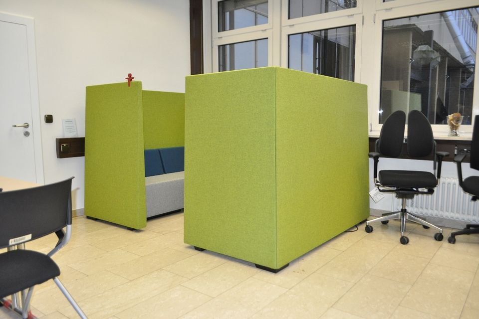 Bürodrehstuhl Bürostuhl vitra "HAL" schwarz mit/ohne Sitzkissen in Darmstadt