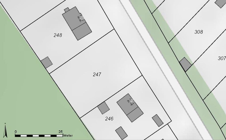 SCHADE IMMOBILIEN - Großzügiges Grundstück in Herscheid zu verkaufen! in Herscheid