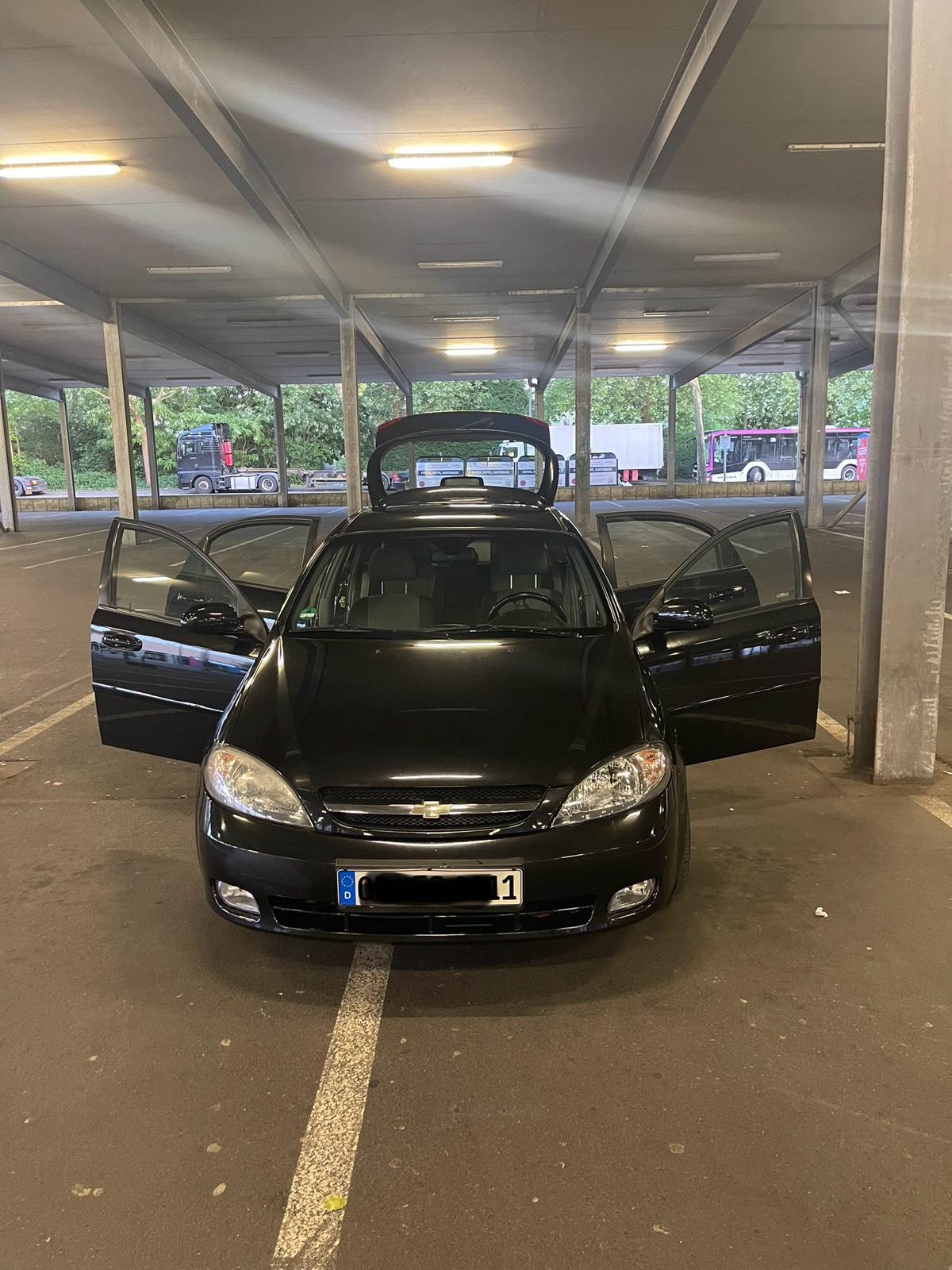 Abbildung des Autos Chevrolet Lacetti 1.8 CDX