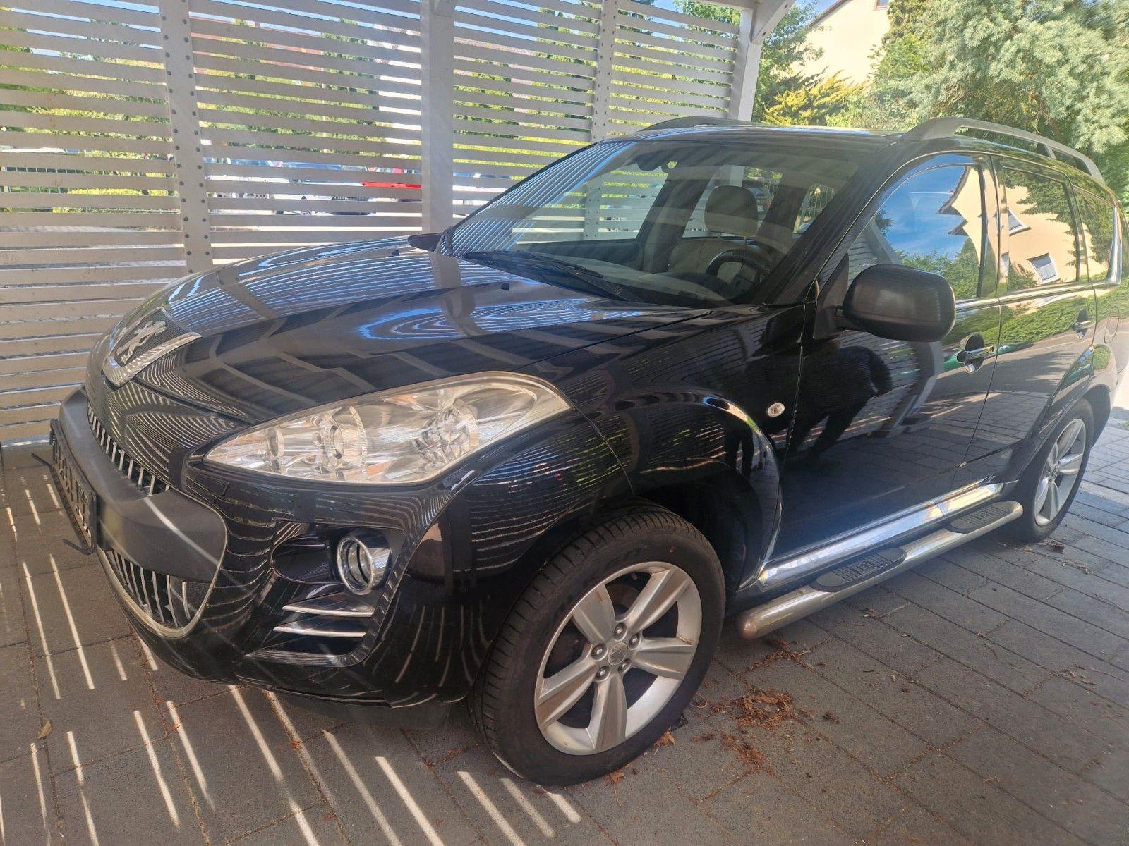 Abbildung des Autos Peugeot 4007 Platinum HD…