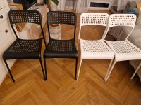 4 Stühle Ikea ADDE Stuhl  2x schwarz und 2x weiss Hamburg-Nord - Hamburg Winterhude Vorschau