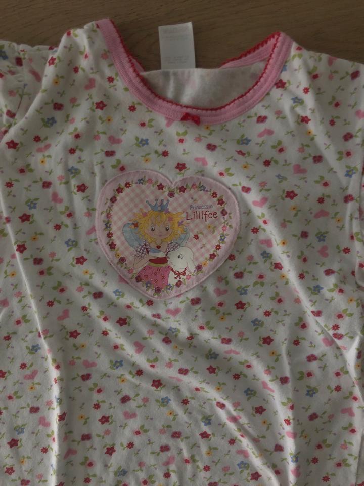 Schiesser Schlafanzug shorty Gr.140 Prinzessin Lillifee top in Hennef (Sieg)