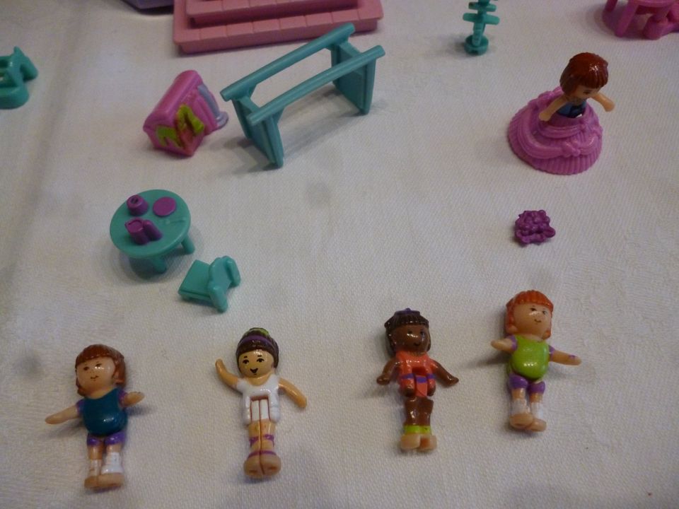 Polly Pocket Mini Villa Pollyville Pop up Party Vintage 1995 in Haan