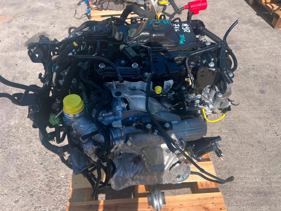 MOTOR M9R716 M9R 716 2.0 DCI 23.755KM KOLEOS II TRAFIC III in Braunschweig