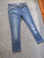 Tommy Hilfiger Jeans Damen Gr M(38) Top Zustand Bundweite ca 40 Berlin - Charlottenburg Vorschau