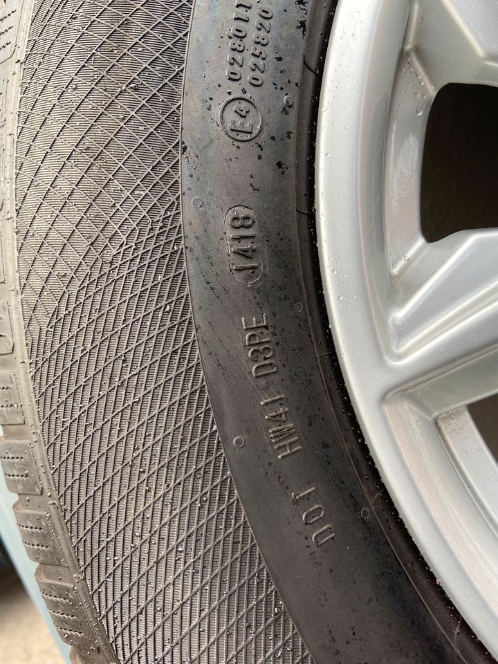 Original Alufelgen Audi Q5 FY Winterräder 235/65R17 Conti. TOP!!! in Hanau