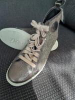 goldfarbene Sneaker Bayern - Schwabach Vorschau