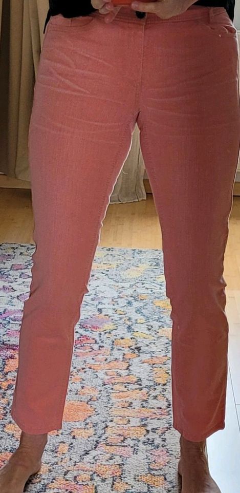 Apricotfarbene Jeans von Marc Cain N4, Größe 40 in St. Ingbert