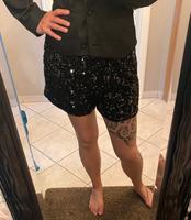 Damen Shorts Pailletten schwarz Sachsen - Oschatz Vorschau