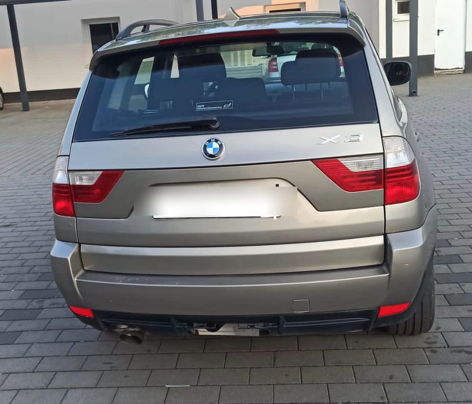 BMW X3 mit neuer HU und AU in Gernsheim 