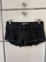 Hollister Jeansshorts Shorts schwarz Gr.26 Buchholz-Kleefeld - Hannover Groß Buchholz Vorschau