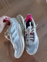 Adidas 4D FWD UK Größe 6 München - Trudering-Riem Vorschau